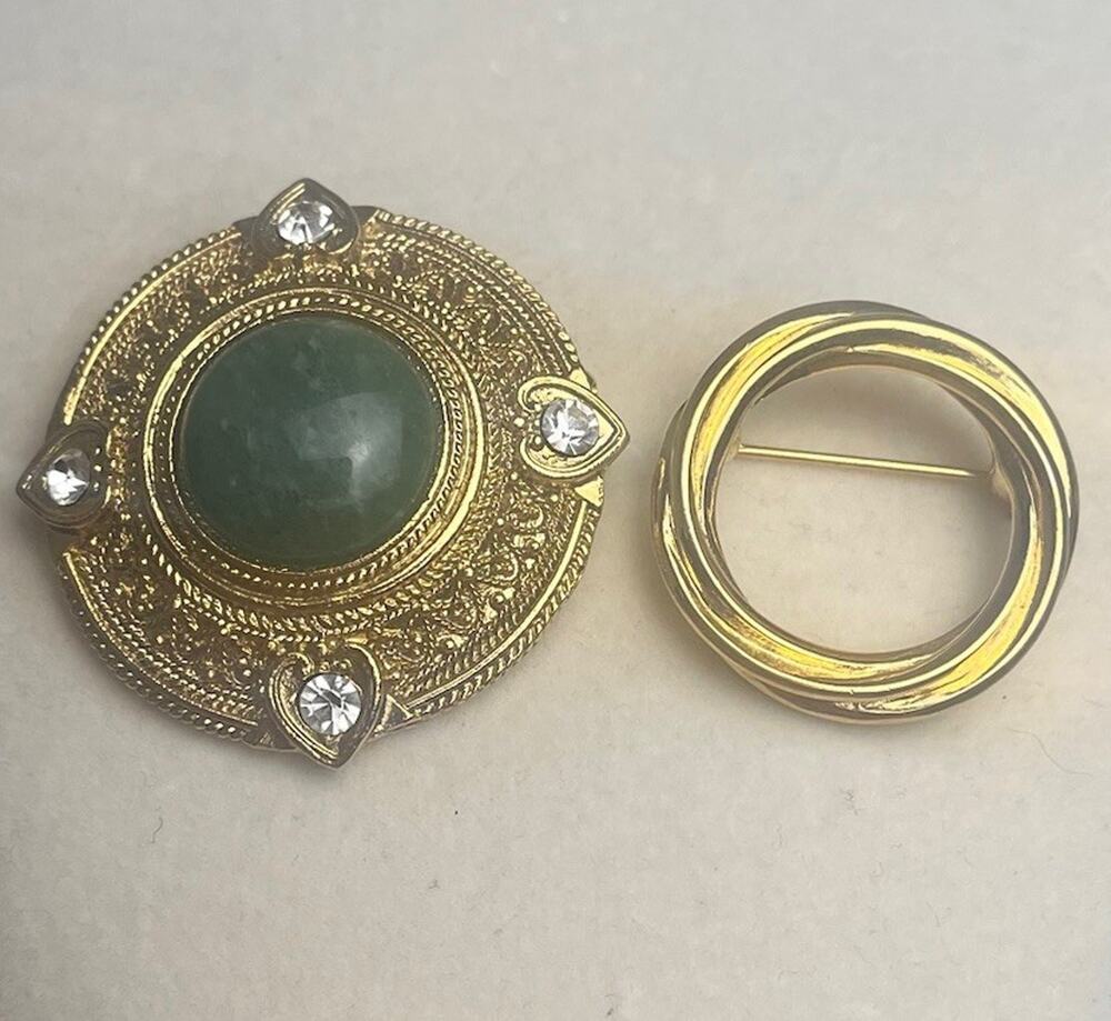 Crown Trifari Circle Brooch + Gold Cabochon Green Stone Heart Rhinestone Pin Lot